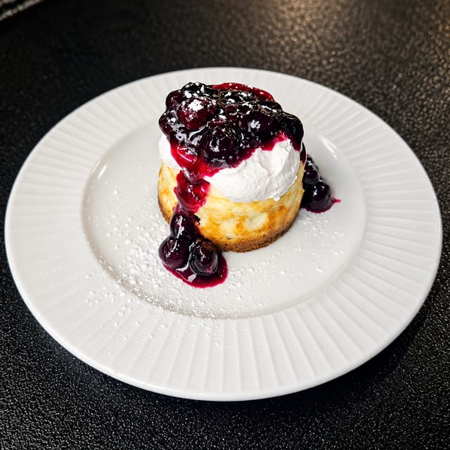Strawberry Cream w/ Blueberries Cheesecake.